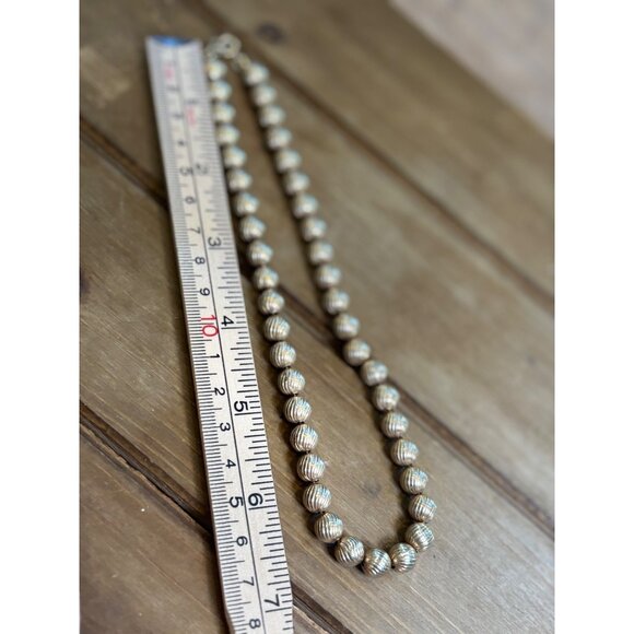 Vintage Gold-Tone Textured Bead Necklace - Picture 5 of 5